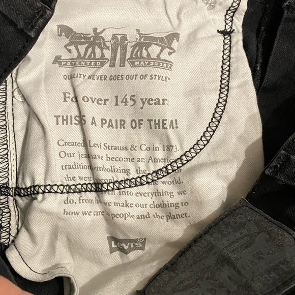 Distressed Levi Jeans W31 L30 - Picture 6 of 6